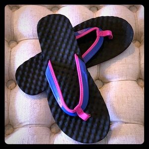 North Face Flip Flops Size 9